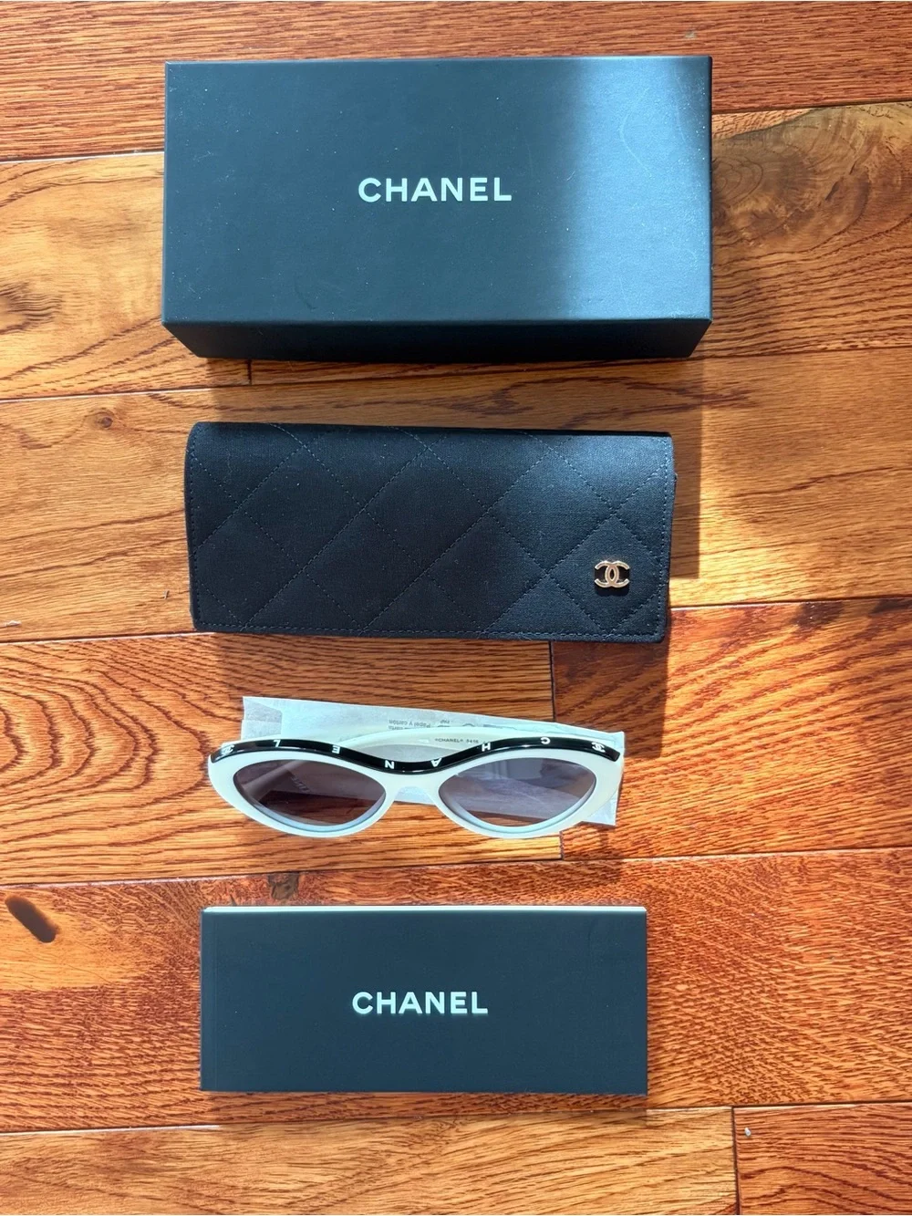 Chanel White/Black Retro Oval Women's Sunglasses - Picture 6 of 7